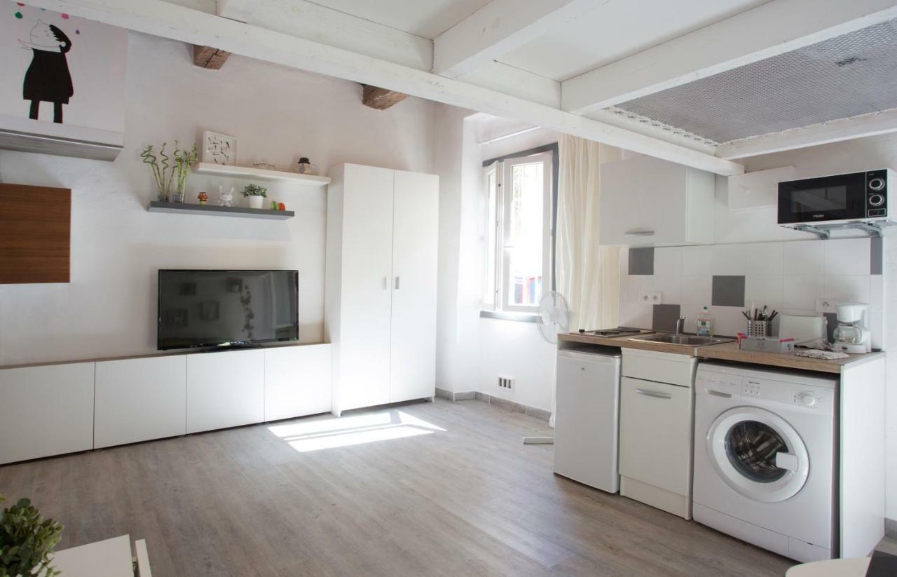 Gregbnb - Filet Suspendu ! - Parking Inclus - Climatise - Wifi -15Min Gare Тулон Экстерьер фото